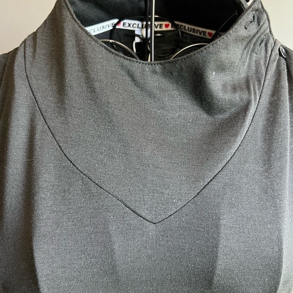 Exclusive ❤️ Black Sleeveless Maxi Dress with button detail & pockets NWT - Picture 3 of 11